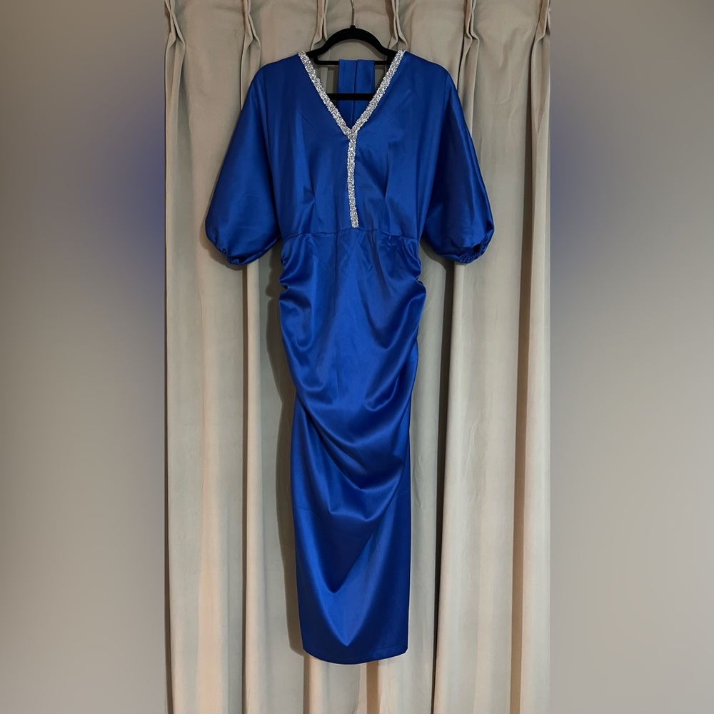 Long blue dress. Size Large